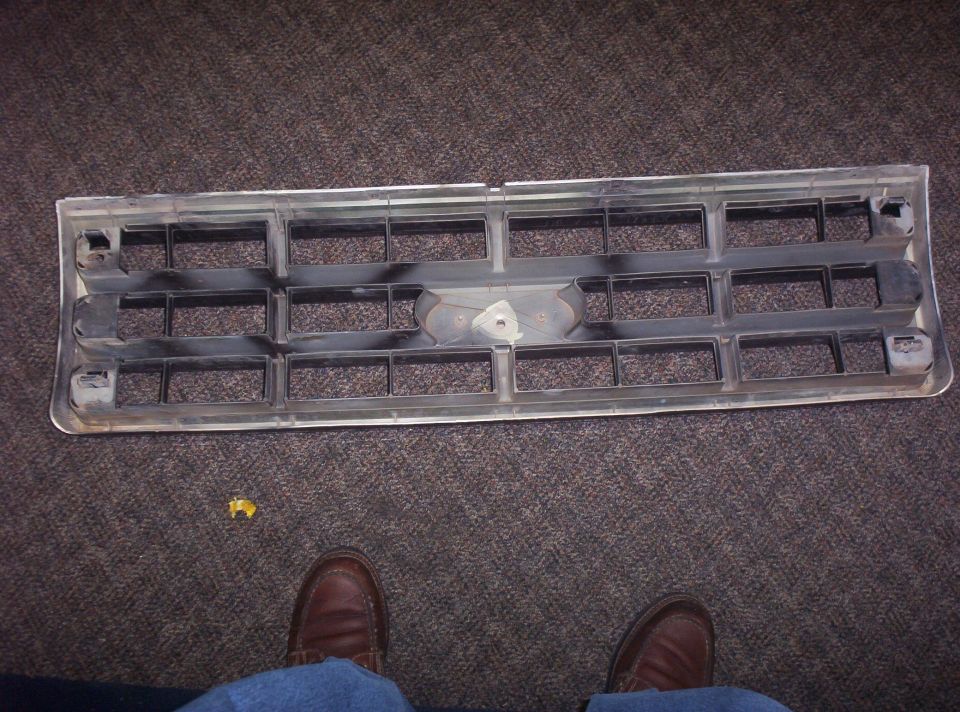 1988 Ford Bronco grille