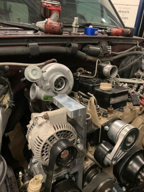 1996 Ford Bronco - 20200102 - Received and installed the center dump exhaust manifold. Bolting it up to bottom dump wouldn't clear the high mount AC kit. Bolt…