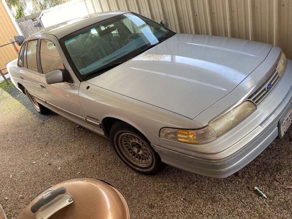 1994 Ford Crown Victoria
