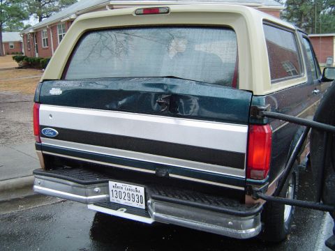 1994 Ford Bronco - Bought a new tailgate. Will post when installed.