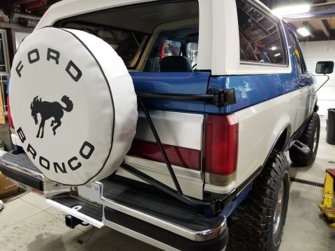1989 Ford Bronco - RHR corner