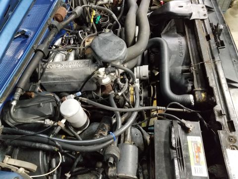 1989 Ford Bronco - Engine bay Right Typical dry-rot of cowl seal. [url=https://www.supermotors.net/registry/media/947911] https://www.supermotors.net/getfile/…