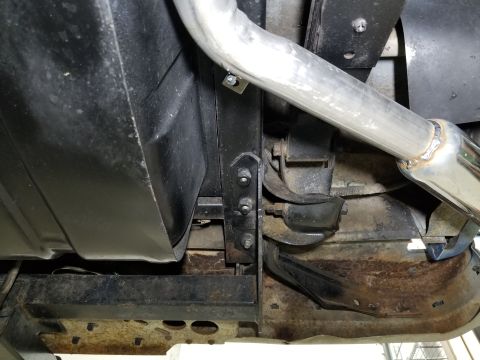 1989 Ford Bronco - The LHR bumper was hit hard enough to bend the skin AND the brace. But both can probably be straightened. The gas tank skidplate has only m…