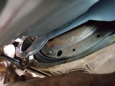 1996 Ford Bronco - Even working alone, I got it stabbed back onto the bellhousing & torque converter studs pretty quickly - about 30 minutes.