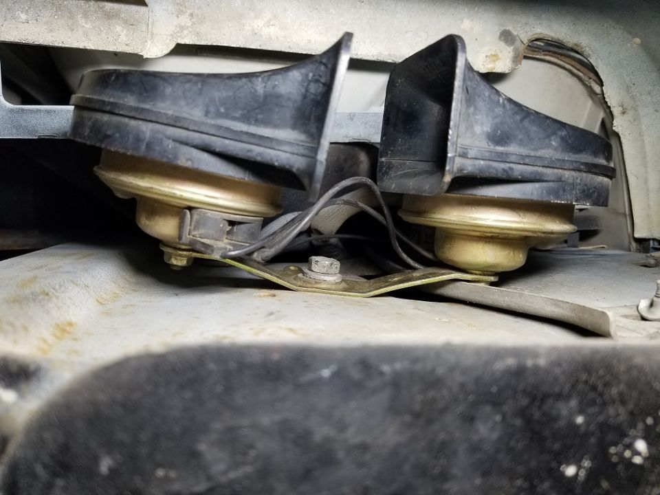 These FIAMM horns probably came from my '94 CV.