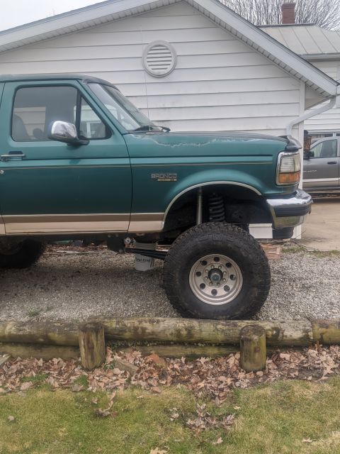 1996 Ford Bronco photo
