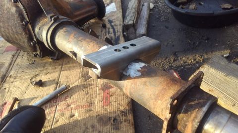 1996 Ford Bronco - these are the Ruffstuff leaf spring perches i plan on using. i have used these on almost every axle build because they work great. they are…