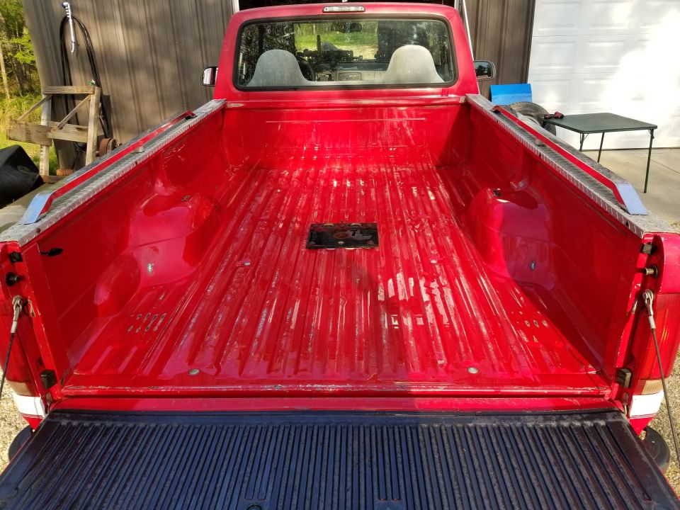 To remove what I hope is the last of the previous owner's dirt, I pulled the tool box & bedliner. There was also a rat nest in the front corner.
IF THE IMAGE IS TOO SMALL, click it.