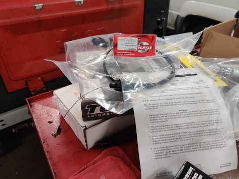 1996 Ford Bronco - 20200410 - TPS setup arrived.