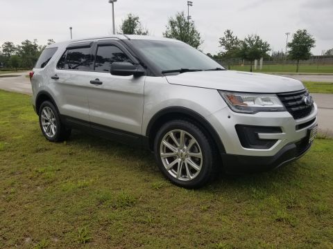 2017 Ford Explorer photo