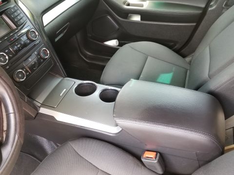 2017 Ford Explorer photo