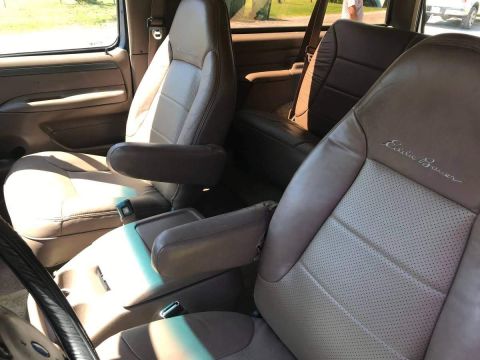 1993 Ford Bronco photo