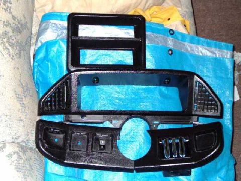 1988 Ford Bronco - dash bezels-black (sold lower left bezel for hdlts, wpr control)