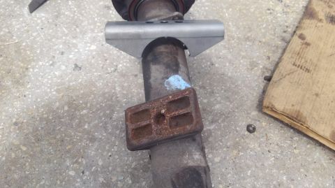 1988 Ford Bronco - i decided to replace the leaf spring perches with a pair from Ruffstuff. that way i can set the pinion angle exactly where i need it as wel…