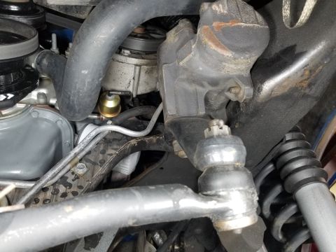 1989 Ford Bronco - 3 months later, the steering pump, lines, & box are dry. IF THE IMAGE IS TOO SMALL, click it. [url=https://www.supermotors.net/vehicles/reg…