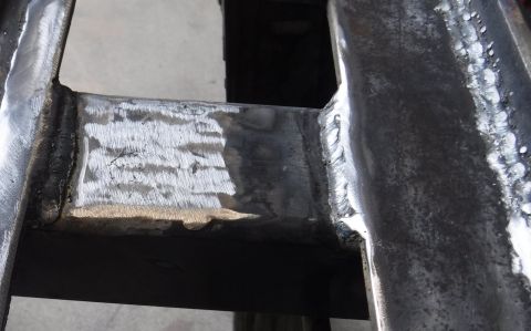 1992 Ford Bronco - Close-up of the final pass welds.