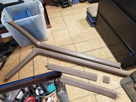 1983 Ford Bronco - '92-96 Bronco Mocha Camper Trim Set (5 pieces) Mocha pushpins and C-pillar trim are NOT included, but available. For installation, see this…