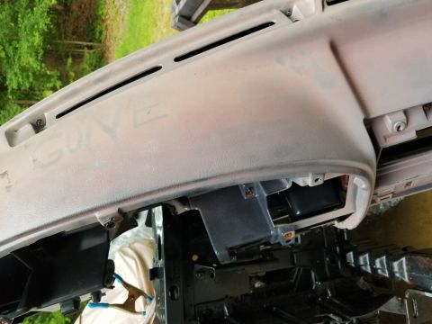 1997 Ford F-250 - This paint is coming off like chalk, so I'm washing it several times to give the new paint a clean surface to stick to.