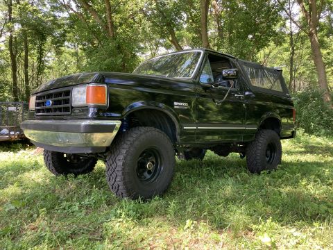 1987 Ford Bronco photo