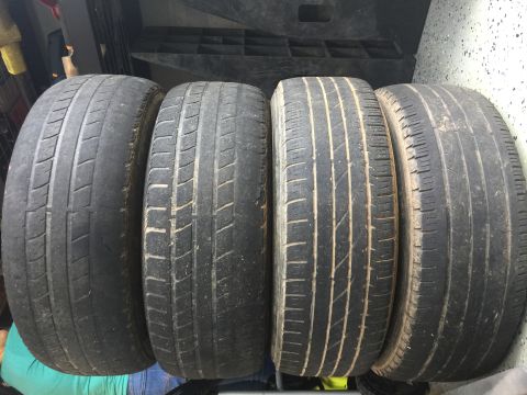 1998 Ford Ranger - Four tires are shown in this image. The album claims they are from a 1998 Ford Ranger.