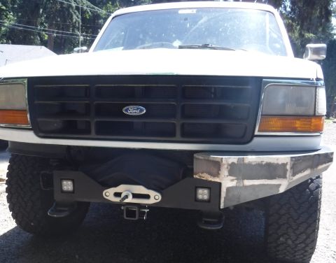 1992 Ford Bronco - Adjustments made, mounted at three points (in two planes) now for a very sturdy fit; just need to do some final welding of the new pieces.