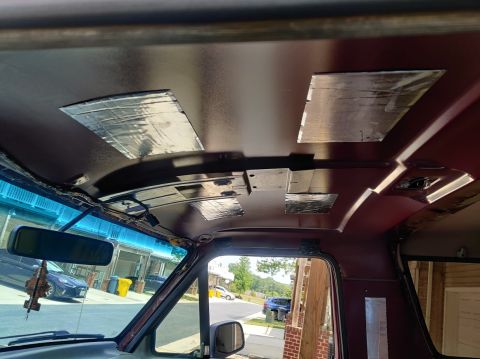 1996 Ford Bronco - 20200719 - I cleaned the roof and applied the CLD tiles.