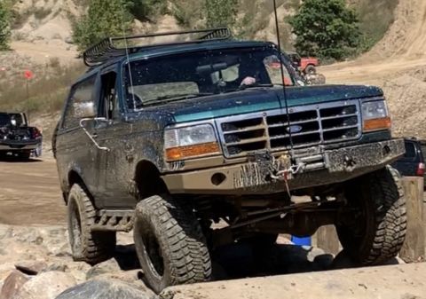 1996 Ford Bronco photo