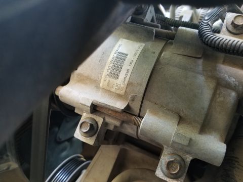 1996 Ford Bronco - A/C compressor label. There's only ~10psi in the system.