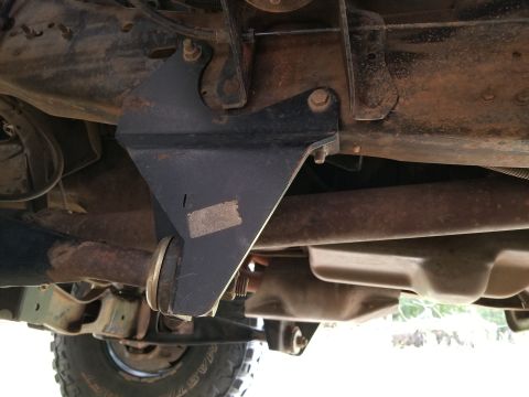 1996 Ford Bronco - The lift bolts appear to be holding tight, but they will need to be checked regularly. [url=https://www.supermotors.net/registry/media/2600…
