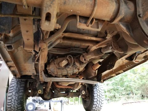 1996 Ford Bronco - The butchered exhaust isn't healthy, but it's not cooking anything. IF THE IMAGE IS TOO SMALL, click it.