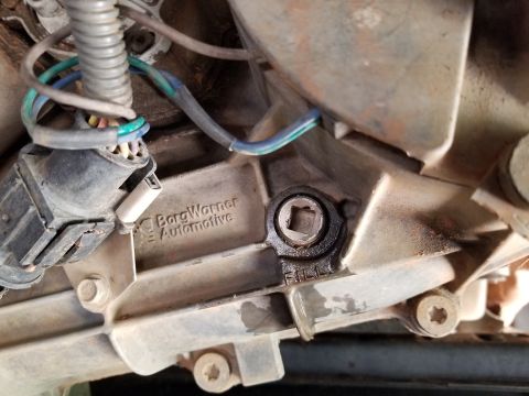 1996 Ford Bronco - The transfer case appears to be slightly over-full & clean. I did not attempt to assess the pump stay arm. [url=https://www.supermotors.net…