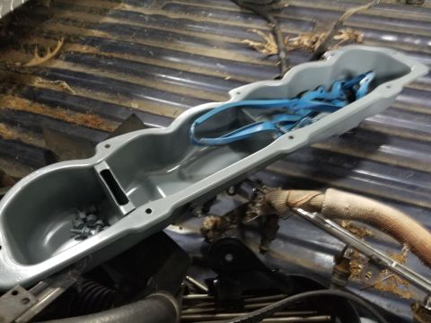 1995 Ford F-150 - The valve cover got solvent-washed, sandblasted, & painted. The injector rail got steel-wooled and clearcoated.