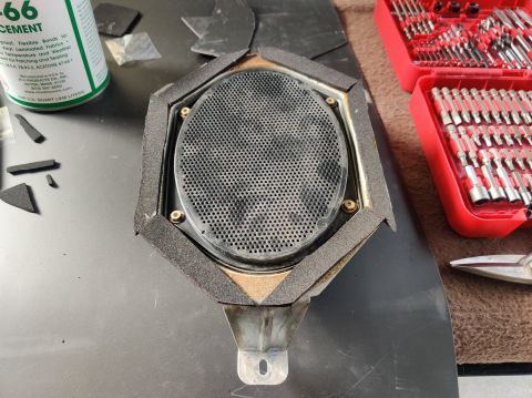 1996 Ford Bronco - 20200816 - Foam on the rear speakers disintegrated, so I replaced it with CCF.