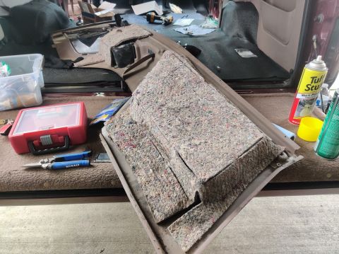 1996 Ford Bronco - 20200822 - Starting to reinstall some trim. I had to install and uninstall several times to perfect where to trim the flooring so everythin…