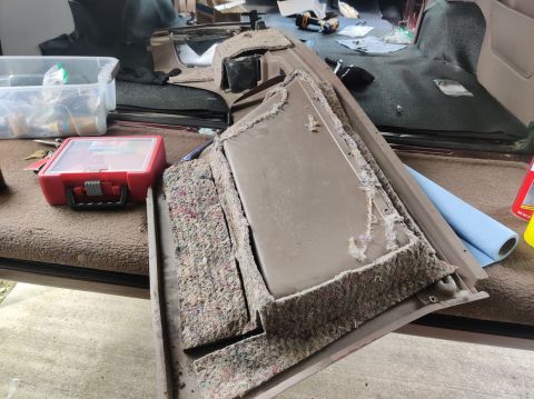 1996 Ford Bronco - 20200822 - Padding removed from behind the pocket on the side panel.