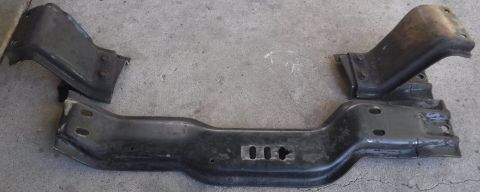 1992 Ford Bronco - Three yards and four donor trucks later...the pieces necessary to reconstruct one good 4WD M/T SBF crossmember. Pickers can't be choosers.