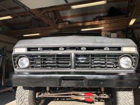 1978 Ford Bronco - Bumper painted