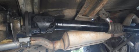 1992 Ford Bronco - Lengthened driveshaft is a perfect fit.