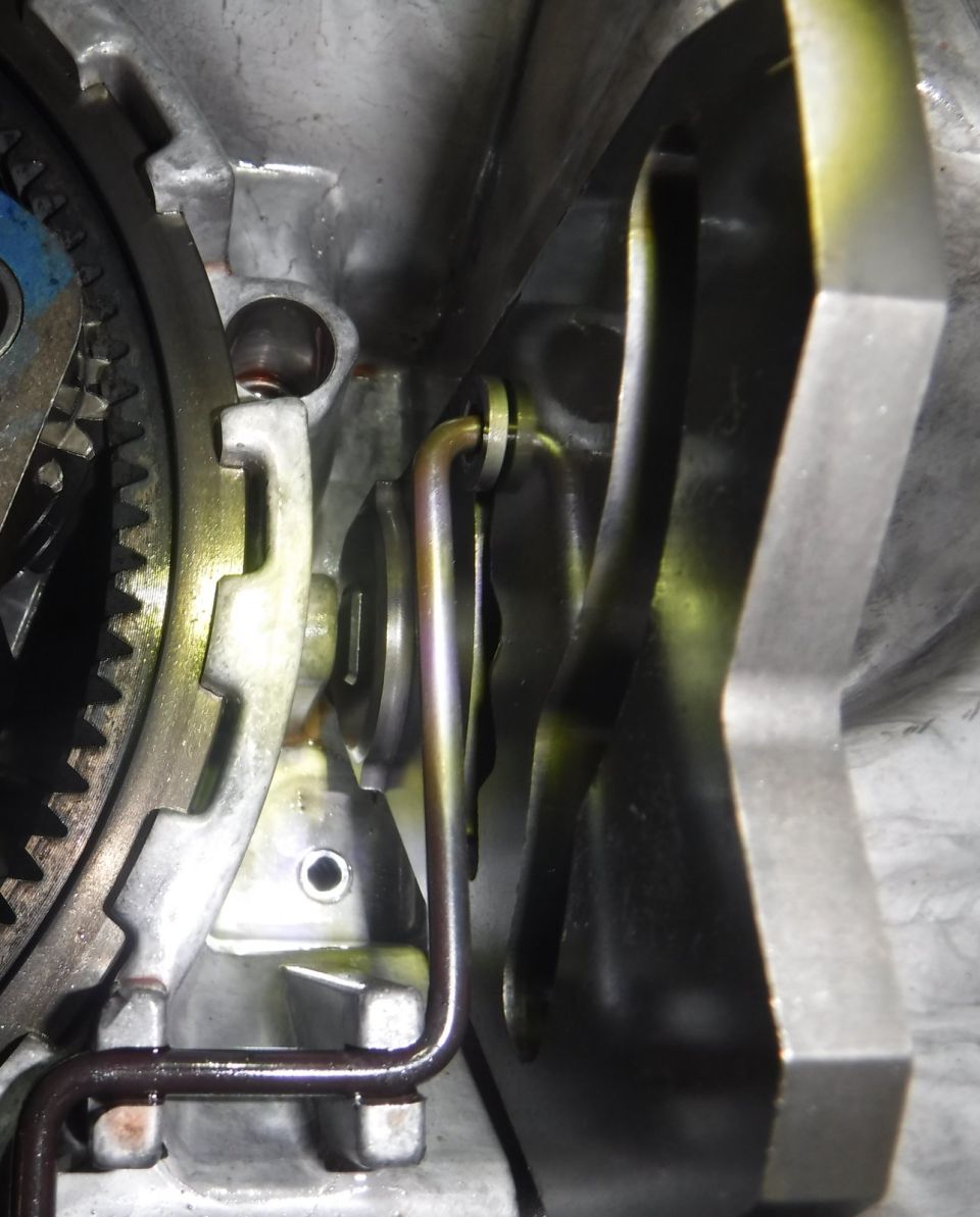 '92 BW1356 t-case's interior shift linkage; no c-clip on the shift shaft...how to remove??