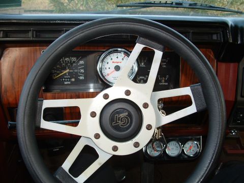 1985 Ford Bronco photo