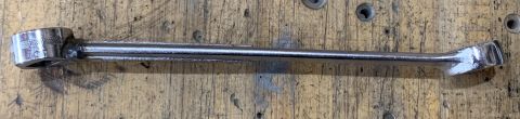 1975 Ford Ranchero - Right rear lower head bolt torque tool