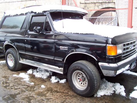 1987 Ford Bronco photo