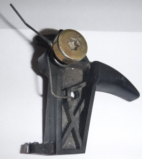 1992 Ford Bronco - Initial idea for a throttle lever: shave the actuator tabs off the M/T ignition key lock (stupidest thing I've ever seen). I abandoned it a…