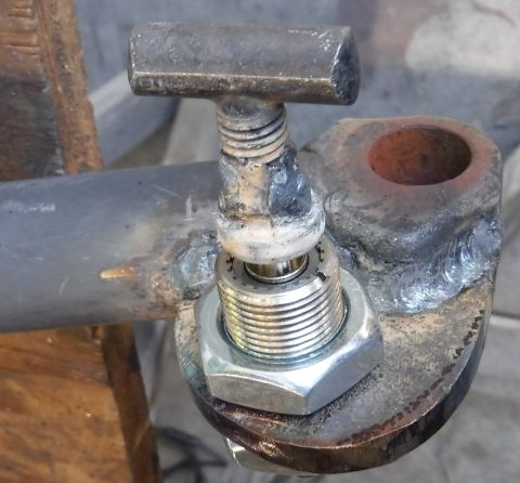 1992 Ford Bronco - Swing arm likewise modified, not yet trimmed to its final contour. Test fit with the spring plunger and hacked together knob.