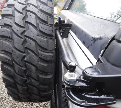 1992 Ford Bronco - Nice to finally have some clearance between the tire and swing arm, and not have to compress the sidewall just to get the lug nuts to start…