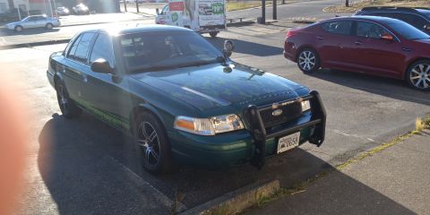 2006 Ford Crown Victoria photo