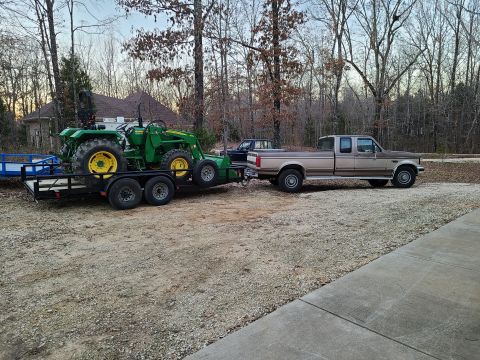 1993 Ford F-250 - This is ~5600# of truck pulling a ~3000# trailer with a ~7500# tractor on it for a total of ~16Kip GCW. It was obviously overweight when st…