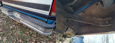 1995 Ford F-150 - The rear bumper is in fairly-good condition.