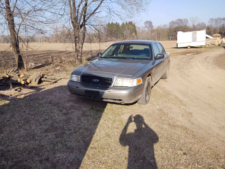 2005 Ford Crown Victoria “Shadowfax”