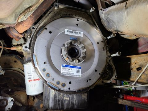 1997 Ford F-250 - The new flexplate arrived, so I washed & clearcoated it before installation. The torque spec for the flexplate bolts is 23-39 lb-ft. Torque…
